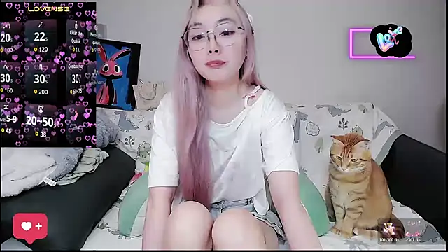 Snapshot of baby-yaya20 chatting on 23, 10, 2025 baby-yaya20 online show from 23, 10, 2025