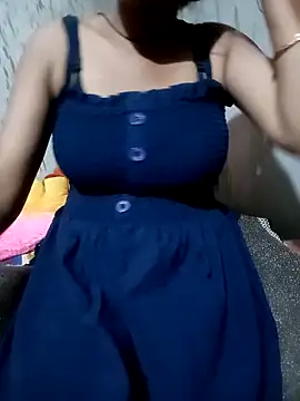 Snapshot of Cute_Aaisha chatting on 5, 10, 2025 Cute Aaisha online show from 5, 10, 2025