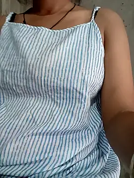 Snapshot of Cute_Aaisha chatting on 29, 9, 2025 Cute Aaisha online show from 29, 9, 2025