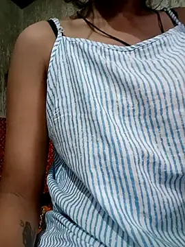 Snapshot of Cute_Aaisha chatting on 30, 9, 2025 Cute Aaisha online show from 30, 9, 2025