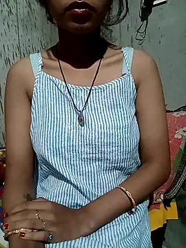 Snapshot of Cute_Aaisha chatting on 1, 10, 2025 Cute Aaisha online show from 1, 10, 2025