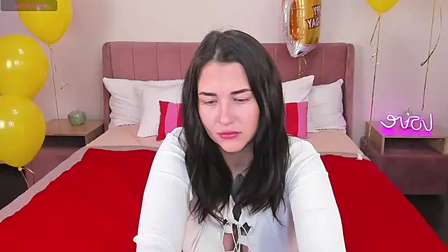 Miss    Mira online show from 18, 9, 2025