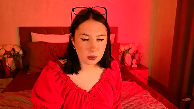 CurvyWoman- online show from 26, 9, 2025