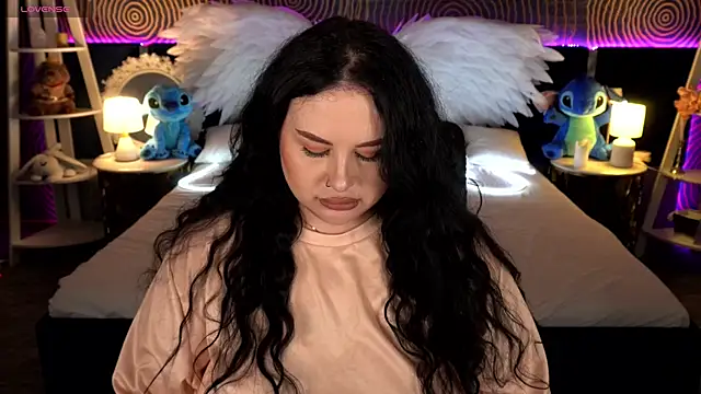 SerahMirabeli online show from 6, 11, 2025