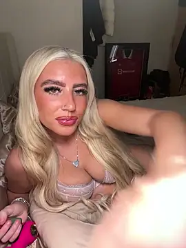 BlondeBetty online show from 6, 3, 2026