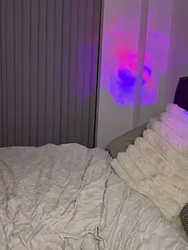 SexySaraxxoo online show from 4, 2, 2026