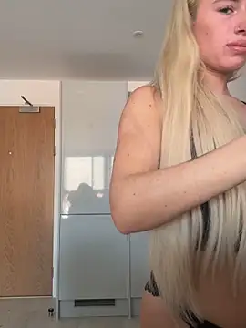 Snapshot of SexySaraxxoo chatting on 26, 5, 2026 SexySaraxxoo online show from 26, 5, 2026