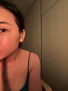 Snapshot of Yunjieusa_66 chatting on 9, 10, 2025 Yunjieusa 66 online show from 9, 10, 2025