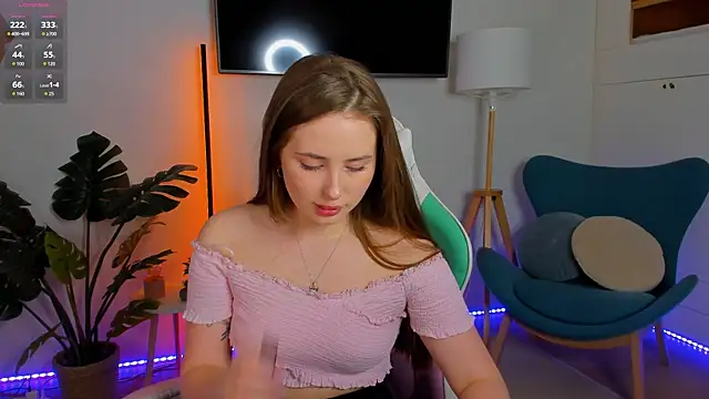 Snapshot of Sweet__Amily chatting on 7, 5, 2026 Sweet Amily online show from 7, 5, 2026