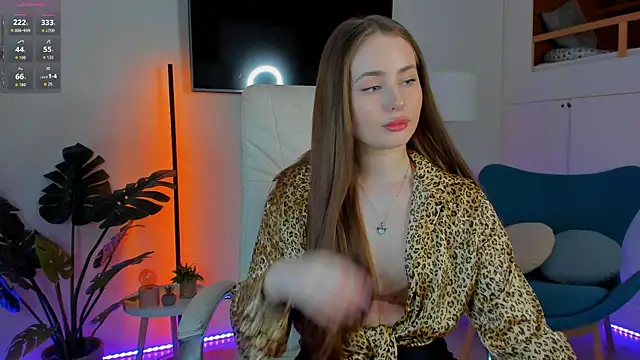 Sweet  Amily online show from 25, 3, 2026