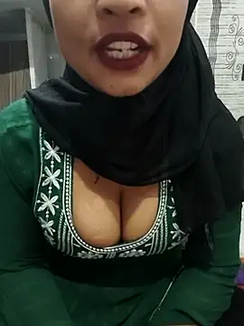 Itz Mayra  online show from 22, 11, 2025