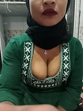 Itz Mayra  online show from 22, 11, 2025