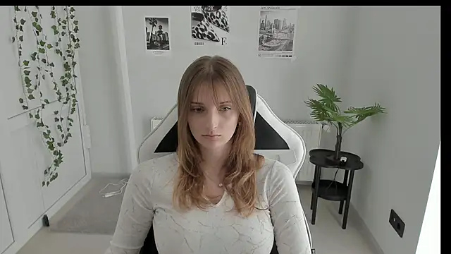 Snapshot of NeyliDream chatting on 29, 5, 2026 NeyliDream online show from 29, 5, 2026