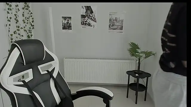 Snapshot of NeyliDream chatting on 27, 5, 2026 NeyliDream online show from 27, 5, 2026