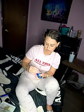 shortywidaphatty online show from 18, 7, 2026