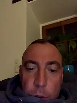 Marronglace1 online show from 16, 10, 2025