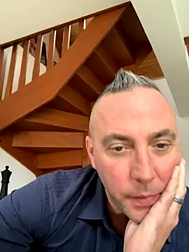 Marronglace1 online show from 1, 12, 2025