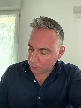 Marronglace1 online show from 3, 2, 2026