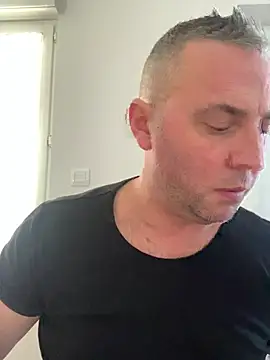 Marronglace1 online show from 4, 3, 2026