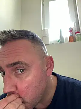 Marronglace1 online show from 12, 2, 2026