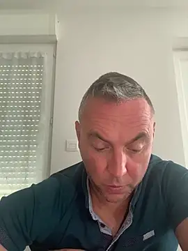 Snapshot of Marronglace1 chatting on 19, 5, 2026 Marronglace1 online show from 19, 5, 2026