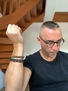 Marronglace1 online show from 7, 10, 2025