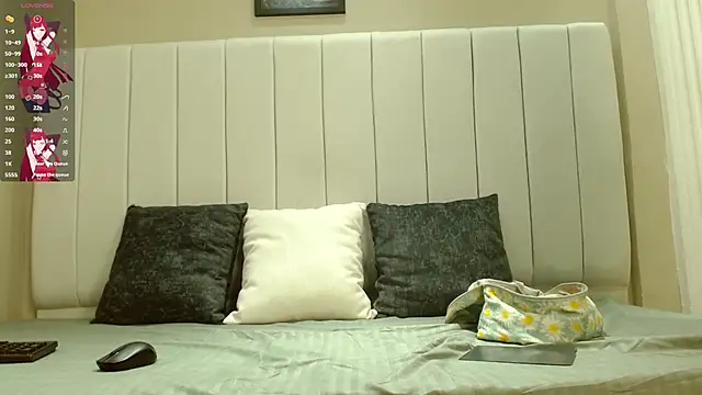 kendra lux1 online show from 13, 10, 2025