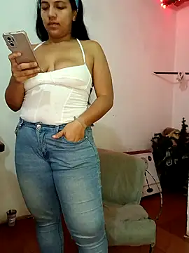 girlpee online show from 13, 11, 2025