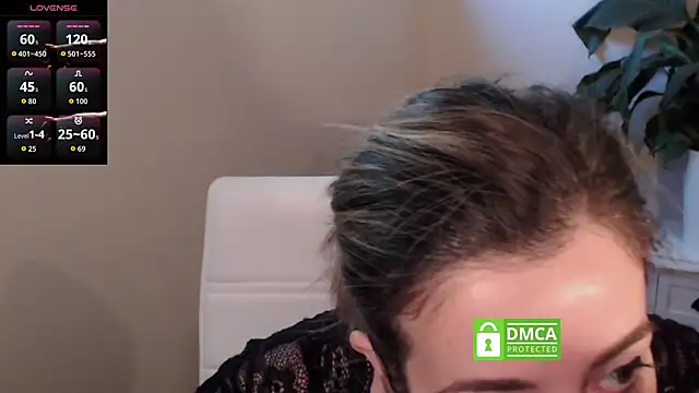 Snapshot of SuggestiveBehavior chatting on 17, 10, 2025 SuggestiveBehavior online show from 17, 10, 2025