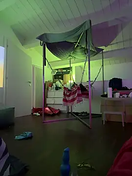 Malcom2f online show from 22, 4, 2026