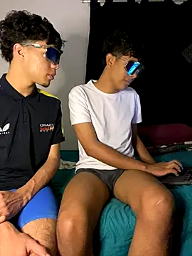 Snapshot of Leopard_play chatting on 13, 11, 2025 Leopard play online show from 13, 11, 2025