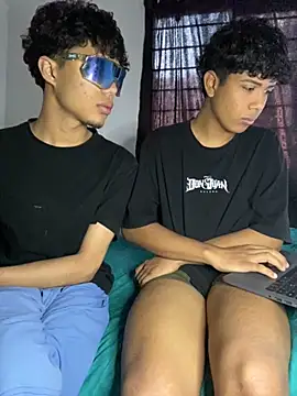 Snapshot of Leopard_play chatting on 25, 11, 2025 Leopard play online show from 25, 11, 2025