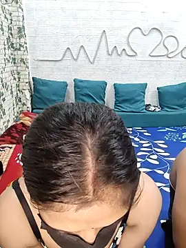 Snapshot of Aahanaaa chatting on 4, 10, 2025 Aahanaaa online show from 4, 10, 2025