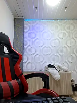 susan mooree online show from 26, 11, 2025