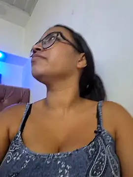 susan mooree online show from 15, 11, 2025