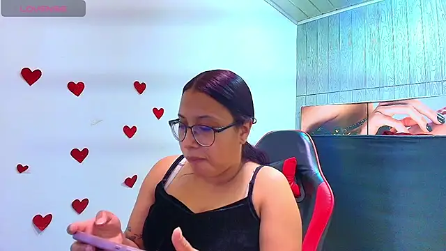 susan mooree online show from 24, 2, 2026