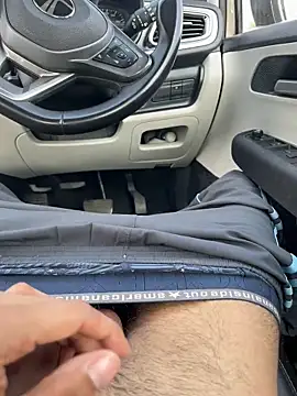 your-hugehard-ashi online show from 1, 2, 2026