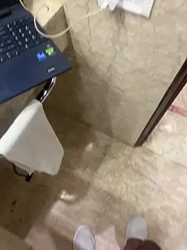 Snapshot of your-hugehard-ashi chatting on 28, 10, 2025 your-hugehard-ashi online show from 28, 10, 2025