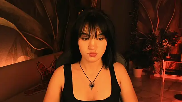 MonicaFarmer online show from 17, 10, 2025