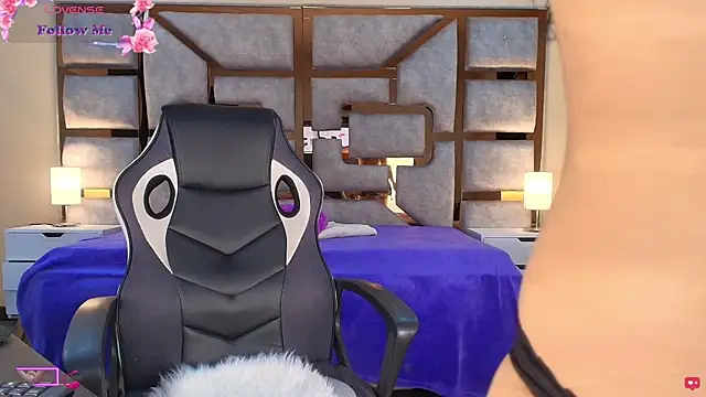 ANABELL BROWN online show from 12, 1, 2026