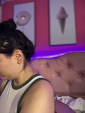 Megaan  More online show from 16, 11, 2025