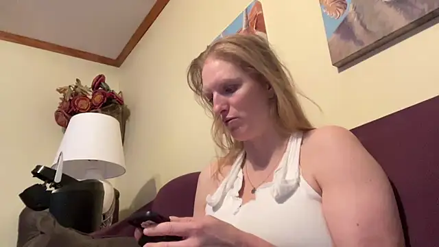 bubblytempest online show from 30, 9, 2025