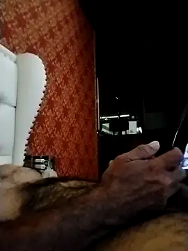 Snapshot of Deyvid184 chatting on 15, 3, 2026 Deyvid184 online show from 15, 3, 2026