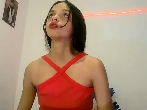 lucy babyy online show from 25, 9, 2025