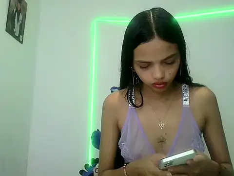 lucy babyy online show from 20, 10, 2025