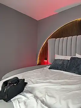 Isabellax21 online show from 7, 2, 2026