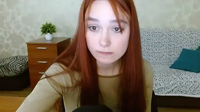 aFoxie online show from 12, 9, 2025
