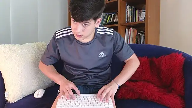 tightncuteass online show from 21, 3, 2026