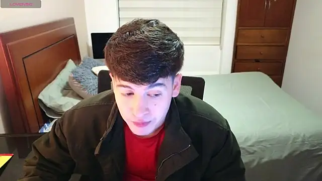 tightncuteass online show from 18, 10, 2025