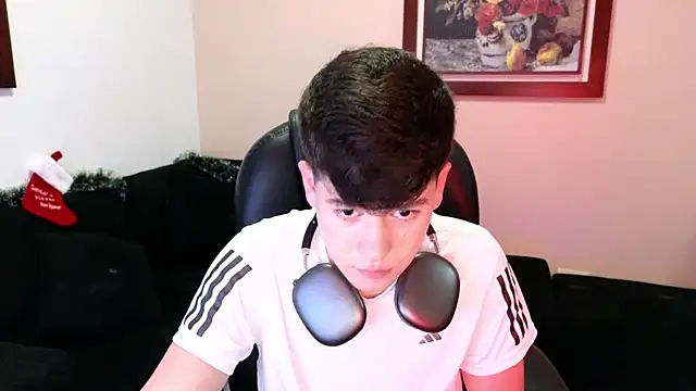 tightncuteass online show from 20, 11, 2025